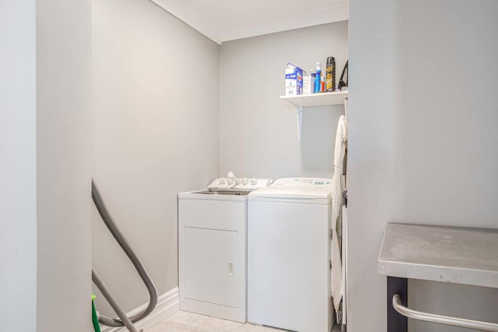 Apartment One-bedroom Parnell Charmer *