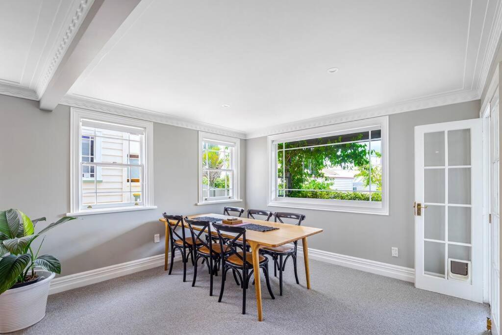 One-bedroom Parnell Charmer Apartment Auckland